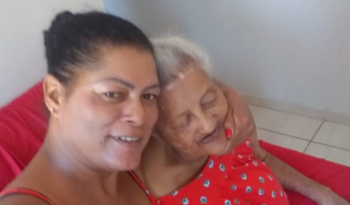 Ajuda "Dona Aparecida"