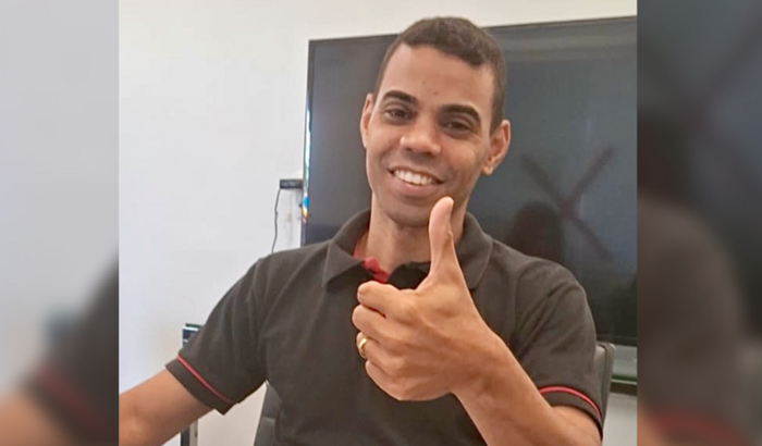 Carlos precisa da sua AJUDA!