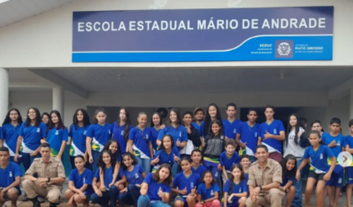 Custear advogado para o não fechamento da EE Mario de Andrade