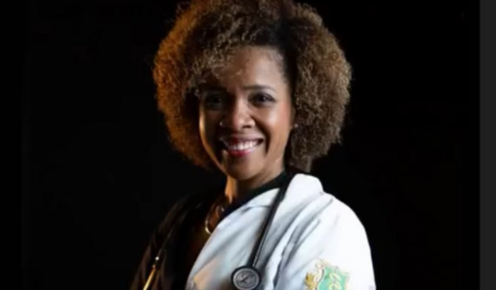 Ajudar Aline a Concluir a medicina