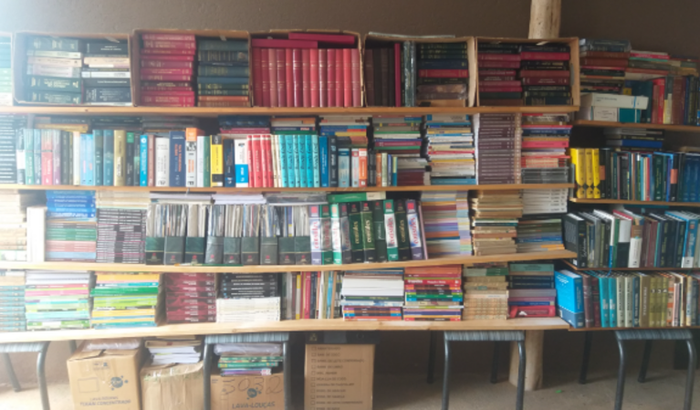 Terminar de construir uma biblioteca 