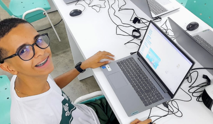 Ajude Kauan a conquistar seu sonhos através da Educação.