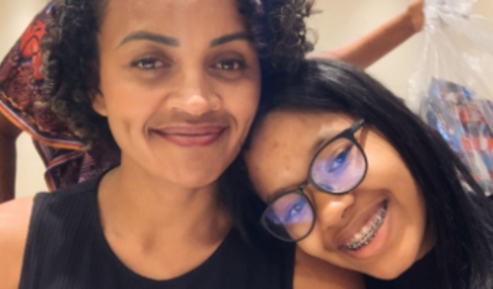 me ajude a comprar meus materiais para morar no IEMS