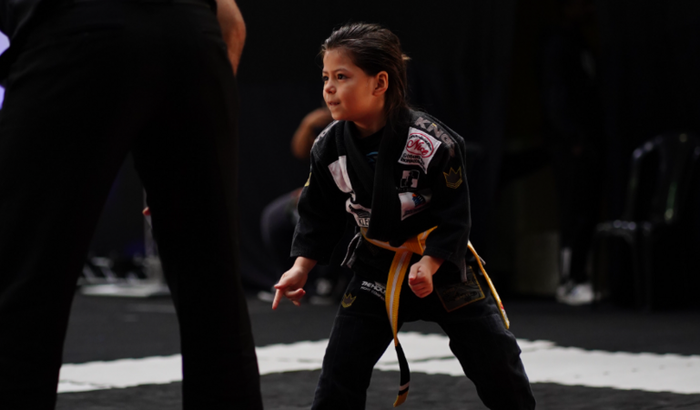 Preciso da sua ajuda para continuar competindo no jiu-jitsu!!!