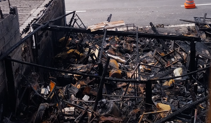 Incêndio na tapeçaria do Cícero- av. José Amazonas 