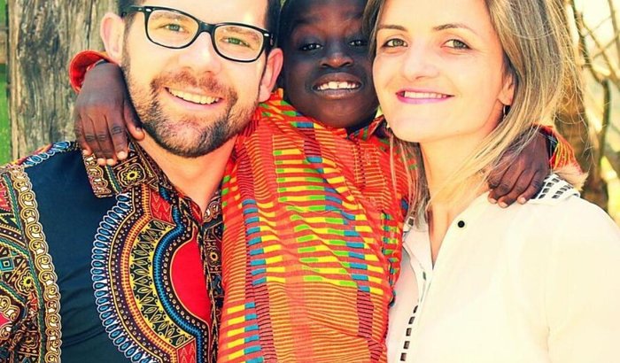 Nos ajude a adotar a Djariatu!