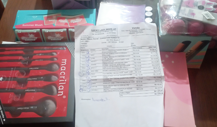 Abrir a primeira loja de cosméticos