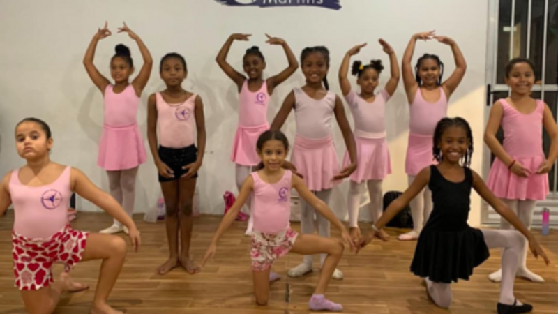 AJUDE AS CRIANÇAS DA ACADEMIA VALÉRIA MARTINS A CONTINUAREM CONSTRUINDO E REALIZANDO SONHOS