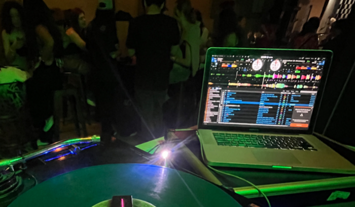 Macbook Furtado DJ PLINIO 