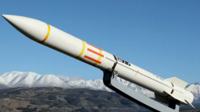 imagem da vaquinha Comprar um míssil para me amarrar e ir em direção a Tel Aviv