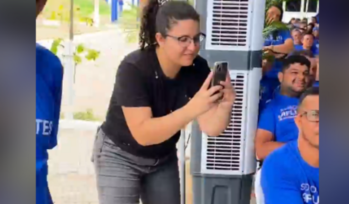 Ajuda para recuperar meu celular de trabalho