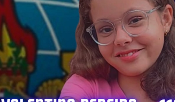 "Ajude no meu fardamento?"