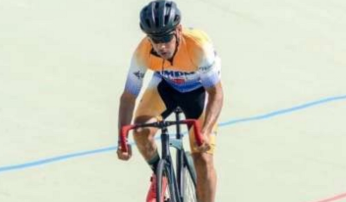 AJUDE um Paratleta de ciclismo 
