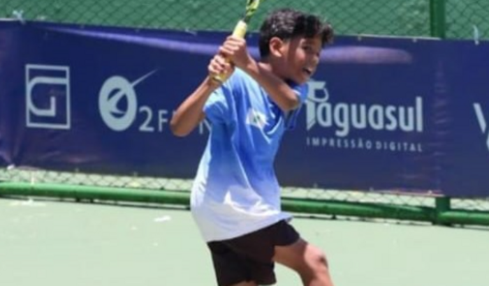 Ajude um jovem talento do tênis a competir nacionalmente!