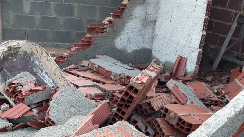 Ajuda construção de casa