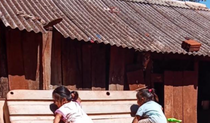 ajuda para construir casa com emergencia 