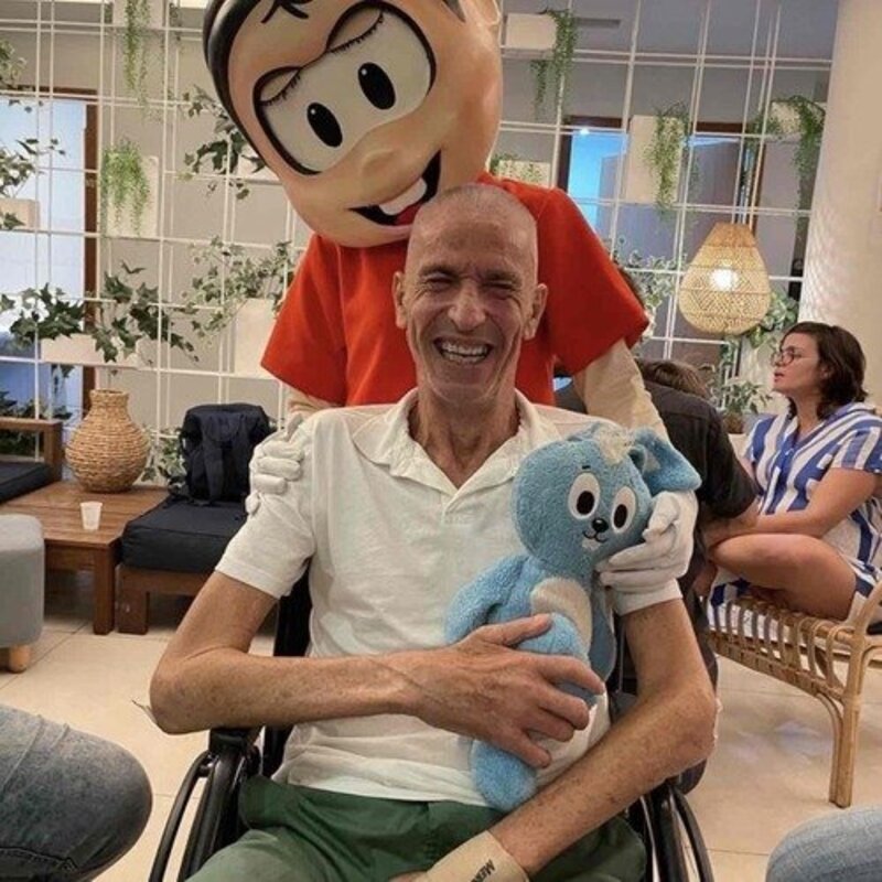 AJUDE O MEU PAI SABBA A SE CURAR 