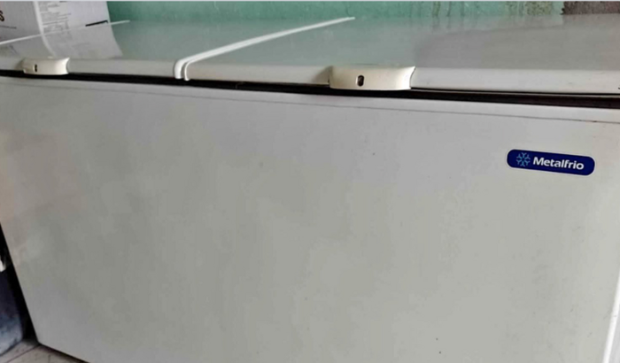 COMPRAR UM FREEZER PARA MINHA SOGRA, POIS OS 950 REAIS QUE ELA TINHA DERAM UM GOLPE NELA 
