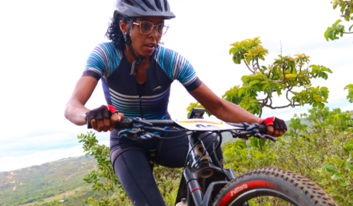Marilda competindo nas provas de MTB em 2025