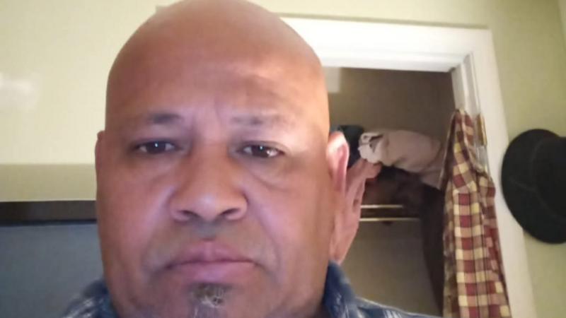 AJUDE A TRAZER AS CINZAS DO MEU PAI AELSON (CHORE) PARA O BRASIL