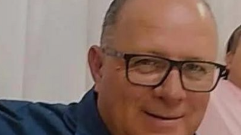 Ajuda para o tratamento do Amauri: Um apelo de esperança