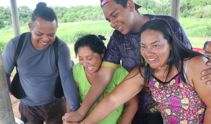 Ajuda para melhorar o equipamento do fotógrafo do museu Worikg