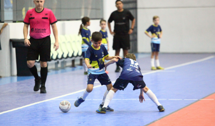 Anthony sonha em jogar competições 