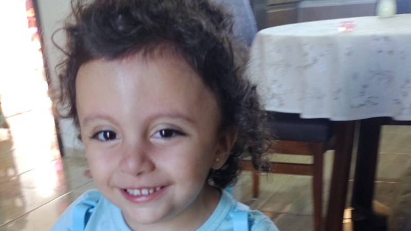 Ajude-nos a salvar nossa filha Eva