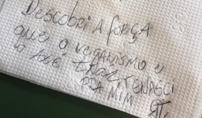 Me Ajude a publicar o meu primeiro livro