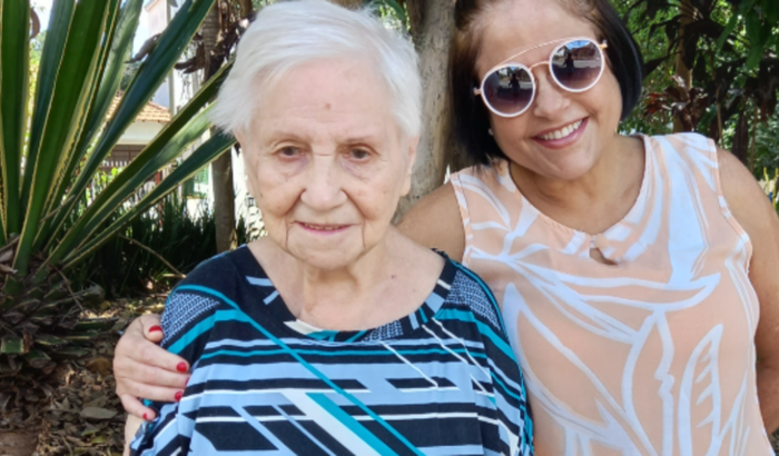 Pagar dívidas e fazer comemoração de 90 anos para minha mãe 