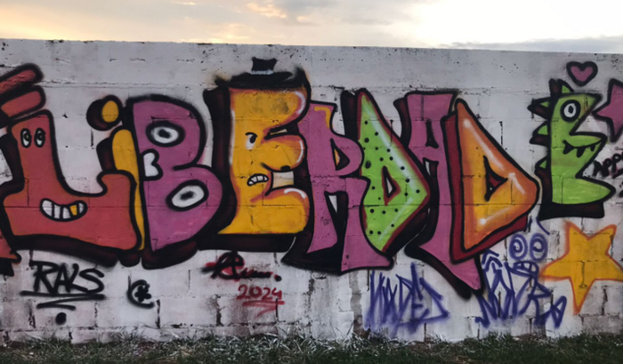 ARRECADAÇÃO  PARA FAZER UMA PEÇA TEATRAL (Jovens periféricos)