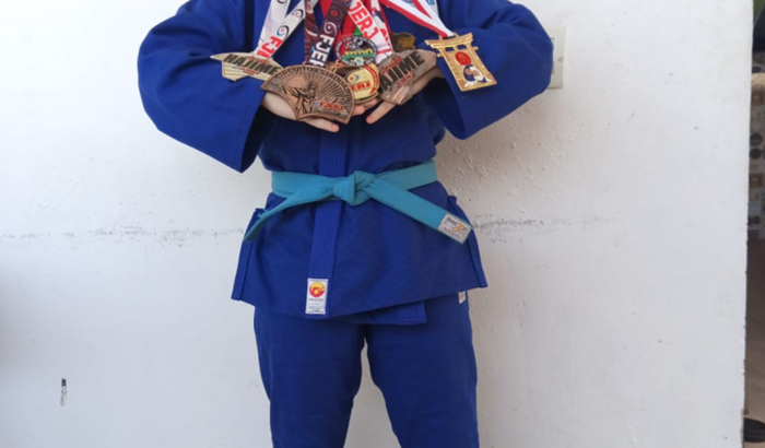 Atleta Agatha Nogueira categoria sub 15-