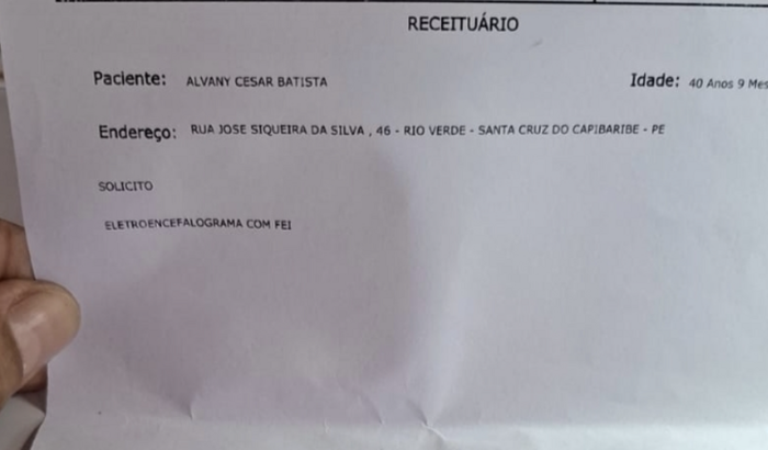 Ajuda para a Realização de um exame eletrocefalograma com fei