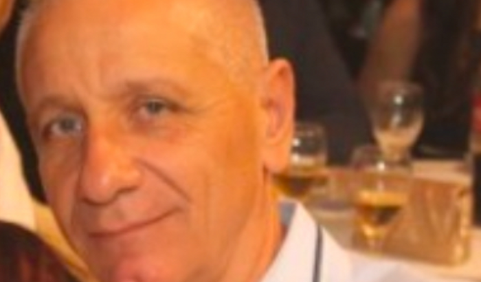 Vamos ajudar o Luís a fazer a cirurgia de hérnia na medula .