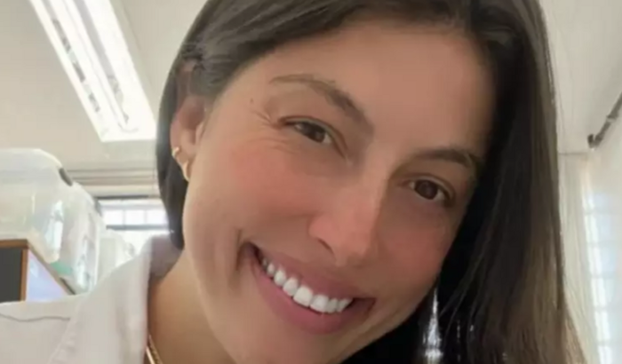 Ajudem a Patrycia - Para as cirurgias plásticas pós Hospital e Gastos Jurídicos