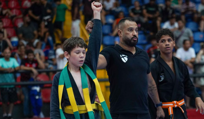 Ajude Pedro a comprar uma bicicleta