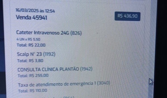 Gatinha resgatada do cachorródromo