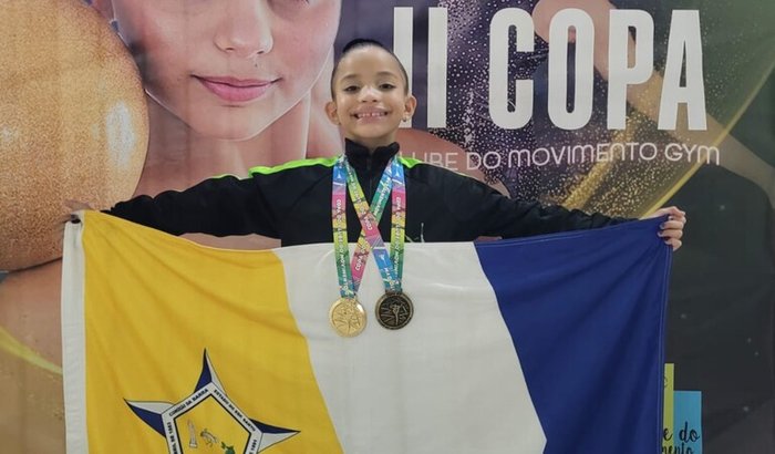 LEVAR A GINASTA  VALENTINA MARIAH PARA O ESTADUAL E O REGIONAL