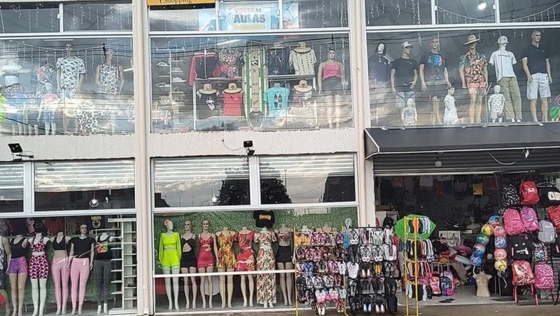 Ajuda para reconstrução da loja que pegou fogo 