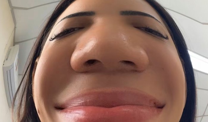 Me ajude a pôr o shape nem que for por pena 😂😂😂