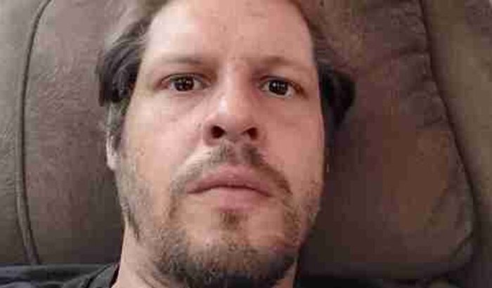 Procuro 45mil pessoas que me ajude com 1 real