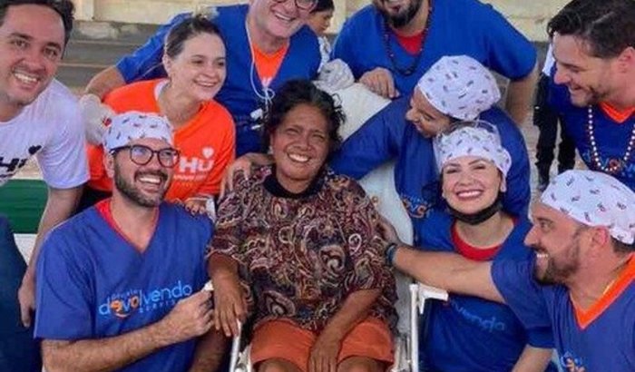 S.O.S. PROJETO DEVOLVENDO SORRISOS 