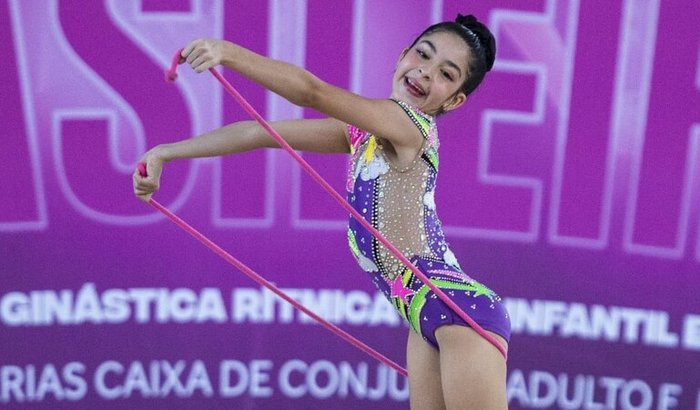 Ajude a Isadora brilhar no Brasileiro de Ginástica Rítmica 2025