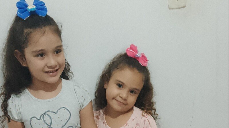 Mãe de duas crianças autistas e pai desaparecido a dias,moro em 1 cômodo de favor 