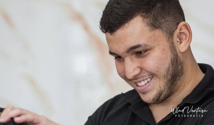 Vamos ajudar o Vitor na recuperação