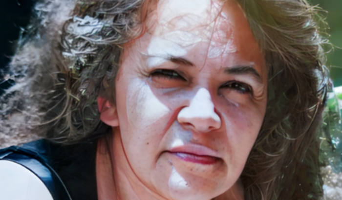AJUDE MARLI CABELEIREIRA 