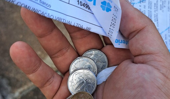 Ajuda pra pagar as contas