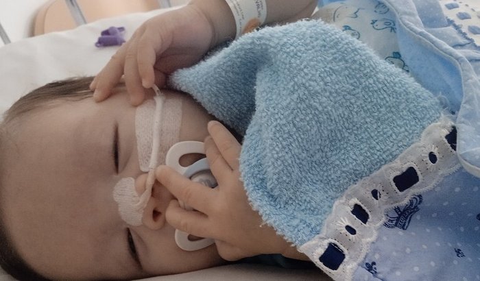 Quem puder ajudar com qualquer valor é para o tratamento do Davi que nasceu com uma má formação nos rim