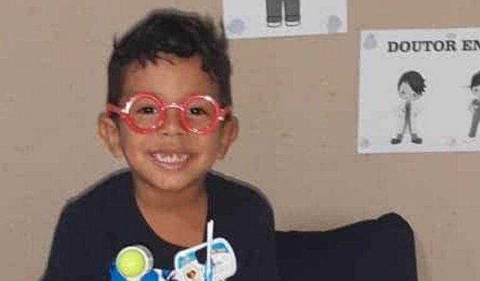 Ajudar o Enzo fazer o exames dele 