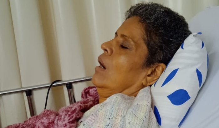 Ajudem minha tia